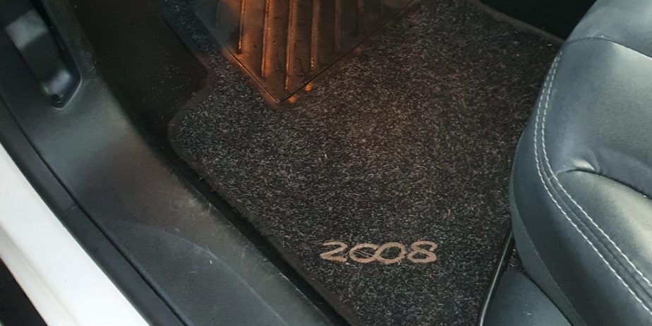 Peugeot 2008 1.6 eHDI – Allure
