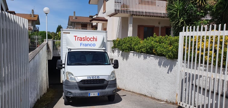 Traslochi E Trasporti -Roma 3313171781