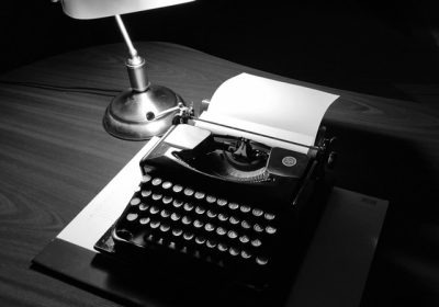 macchina-da-scrivere-antica