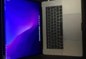 MacBook Pro 15.4 Intel i9 2020